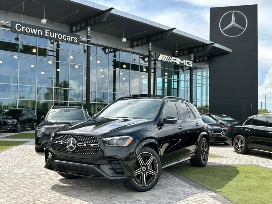 2025 Mercedes Benz GLE 450 4MATIC photo 1