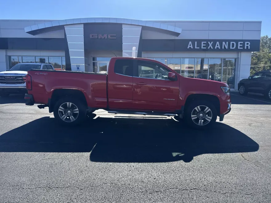 2015 Chevrolet Colorado LT photo 1