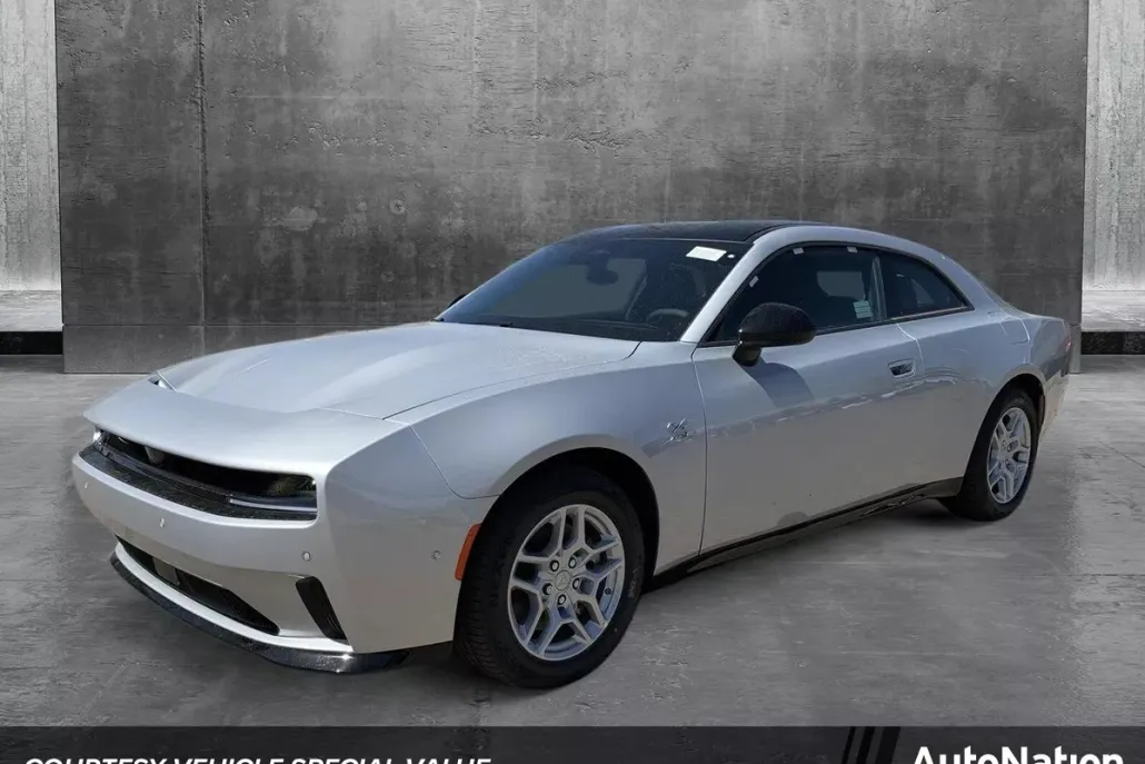 2025 Dodge Charger R/T photo 1