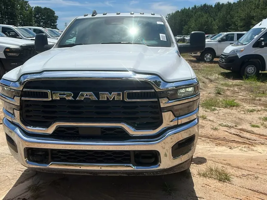 2026 Ram 2500 Tradesman photo 1