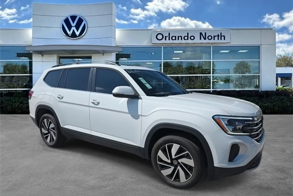 2025 Volkswagen Atlas SE Technology photo 1