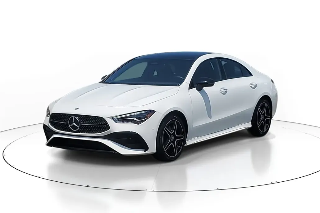 2024 Mercedes Benz CLA 250 photo 1