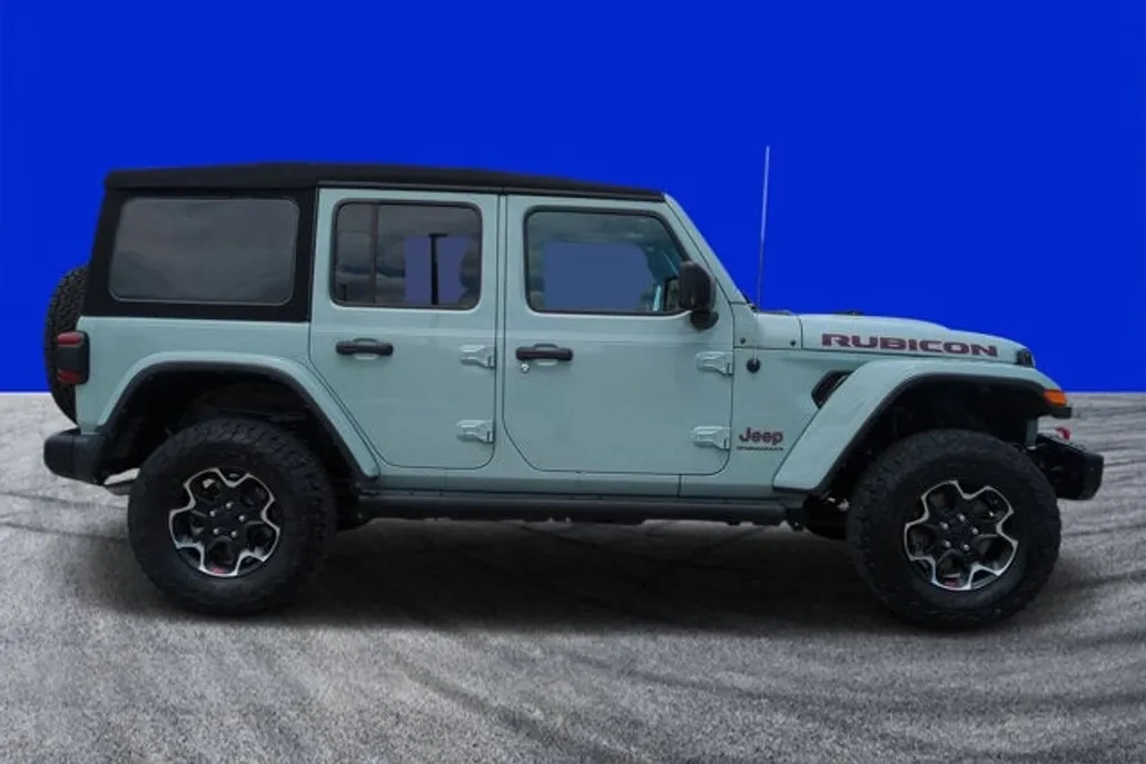 2023 Jeep Wrangler Rubicon photo 1