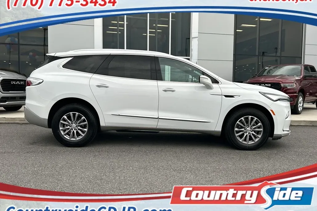 2024 Buick Enclave Premium photo 1
