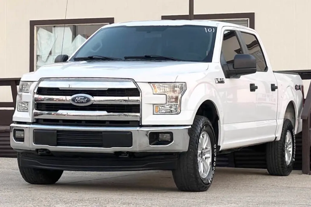 2017 Ford F-150 XL photo 1