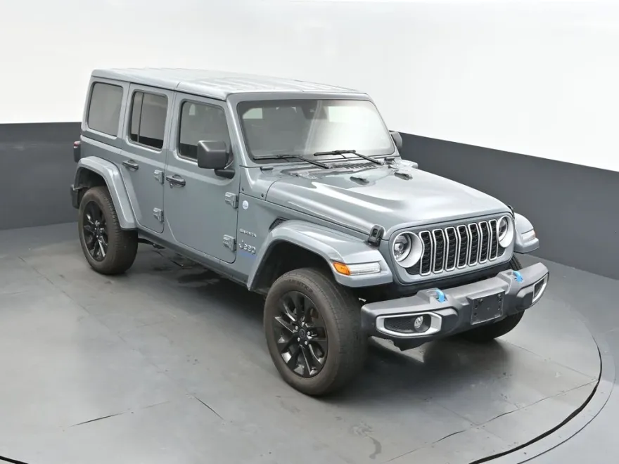 2024 Jeep Wrangler Sahara 4xe photo 1