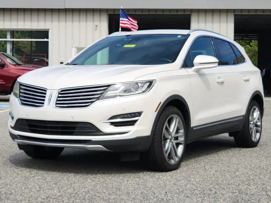 2016 Lincoln MKC Reserve photo 1