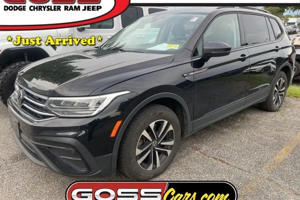 2022 Volkswagen Tiguan S photo 1