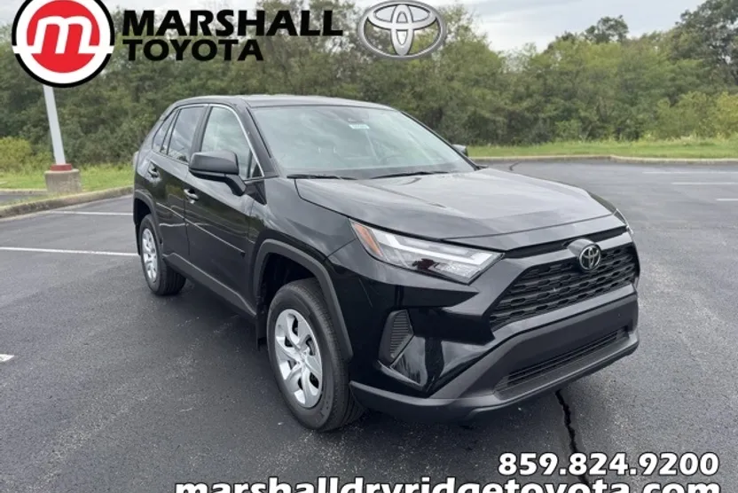 2025 Toyota RAV4 LE photo 1