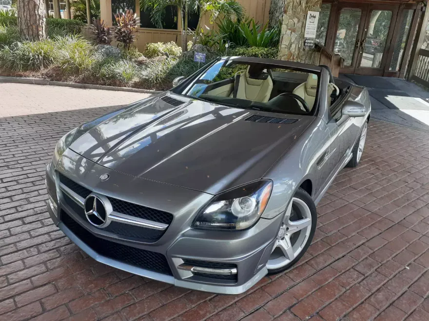 2012 Mercedes Benz SLK 350 photo 1