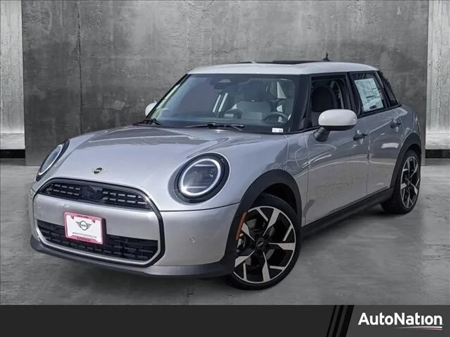 2025 Mini Cooper Signature photo 1