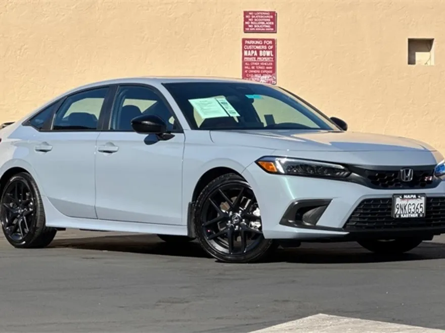 2024 Honda Civic Si photo 1