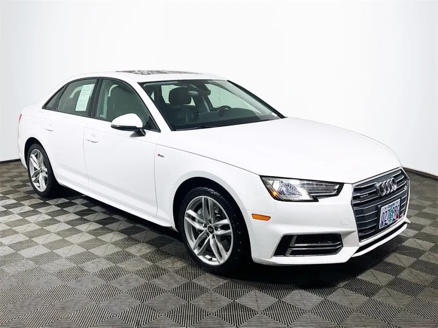 2017 Audi A4 2.0T Premium Quattro photo 1