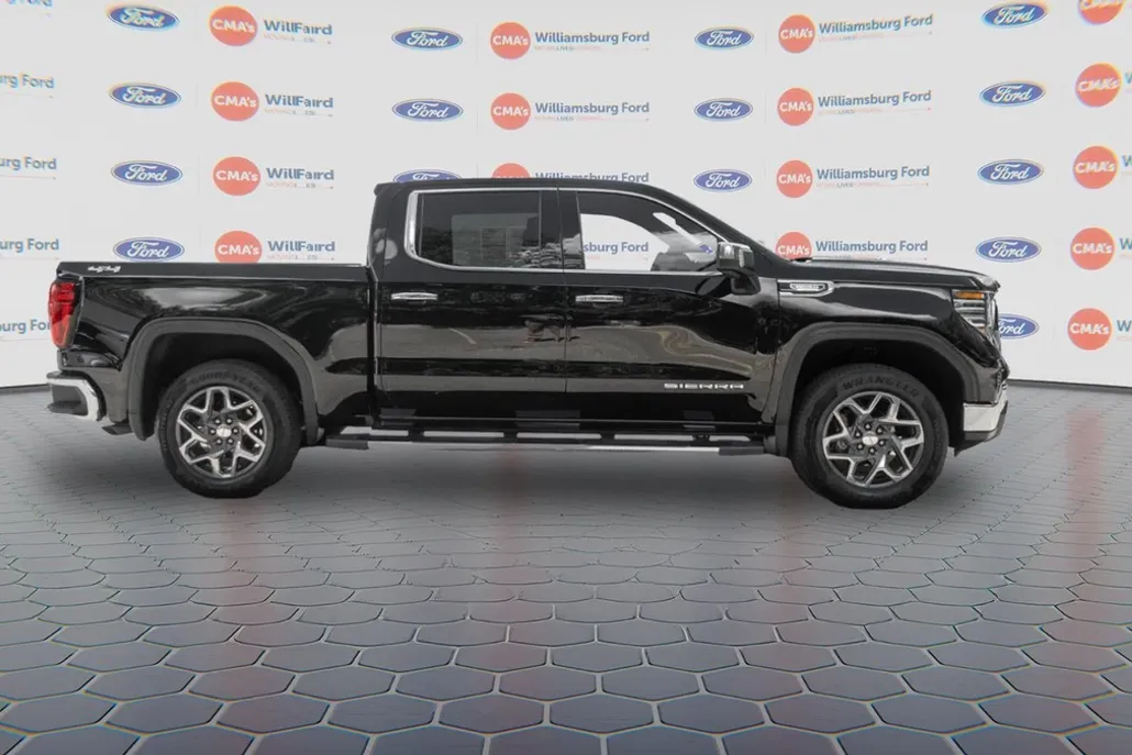 2022 Gmc Sierra 1500 SLT photo 1