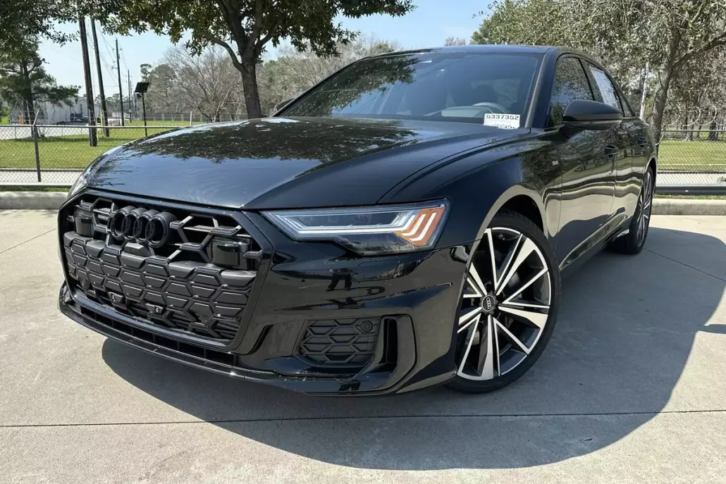 2025 Audi A6 Premium photo 1