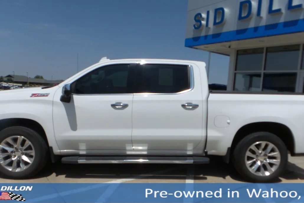 2019 Chevrolet Silverado 1500 LTZ photo 1
