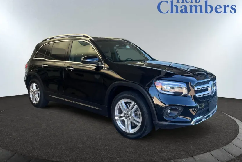 2022 Mercedes Benz GLB 250 4MATIC photo 1