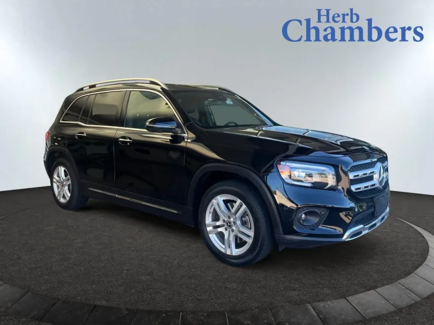 2022 Mercedes Benz GLB 250 4MATIC photo 1