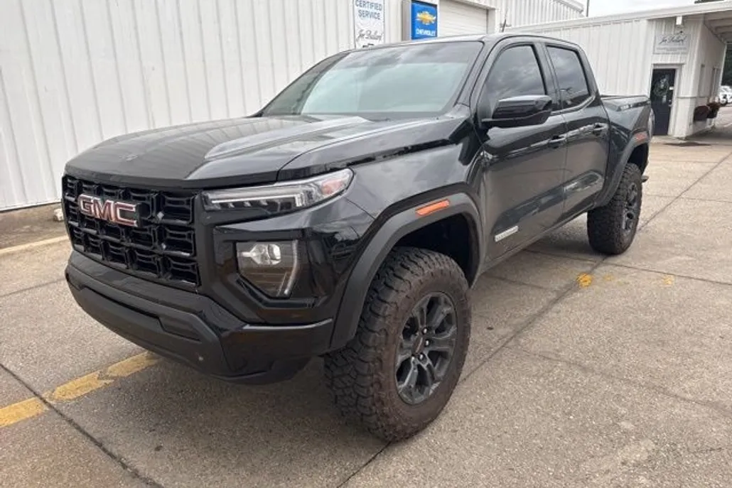 2024 Gmc Canyon Elevation photo 1