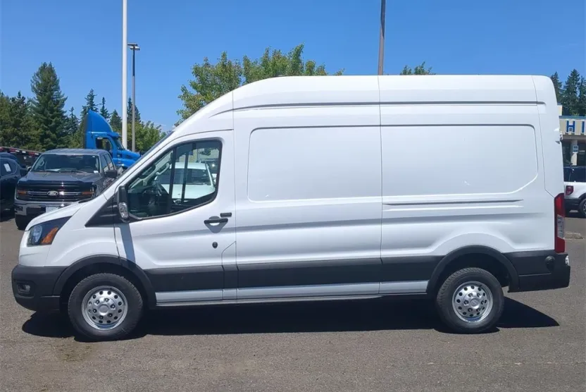 2025 Ford Transit photo 1