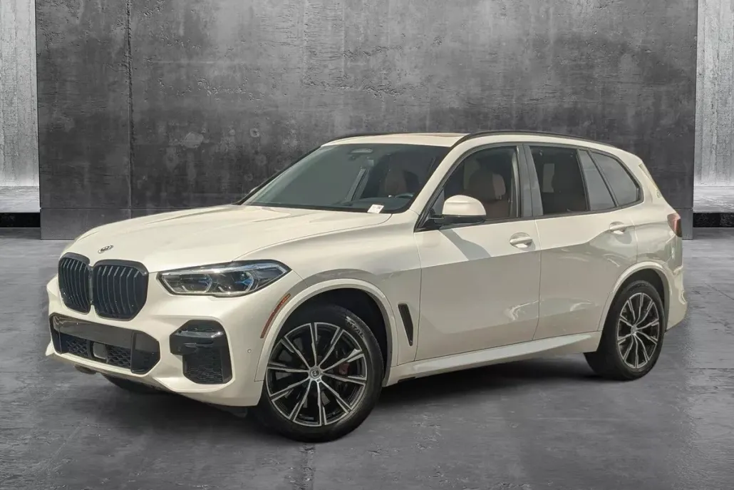 2023 Bmw X5 M50i photo 1