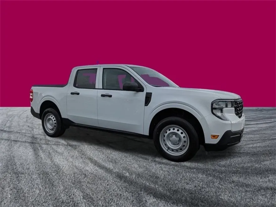 2025 Ford Maverick XL photo 1