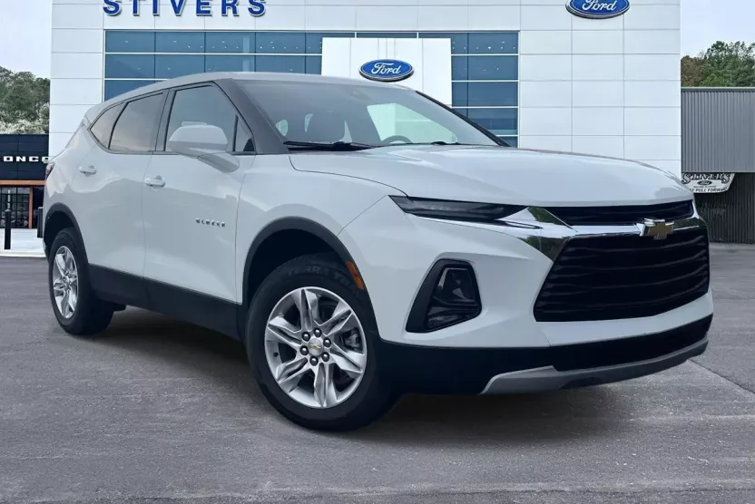 2022 Chevrolet Blazer 2LT photo 1
