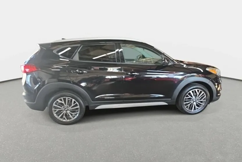 2019 Hyundai Tucson SEL photo 1