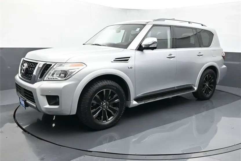 2019 Nissan Armada Platinum photo 1