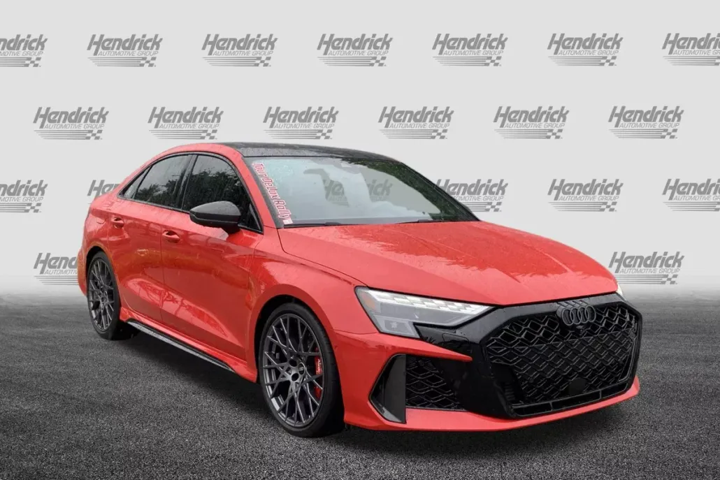 2025 Audi RS 3 Base photo 1