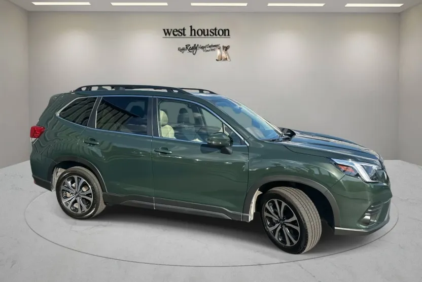2023 Subaru Forester Limited photo 1