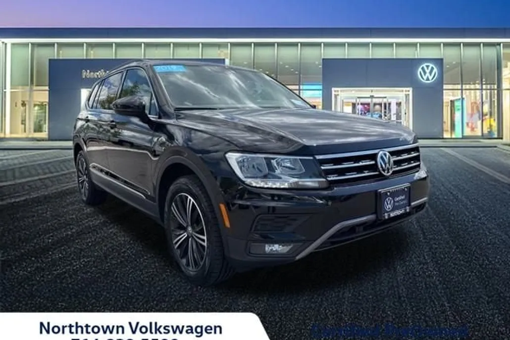2019 Volkswagen Tiguan SEL photo 1