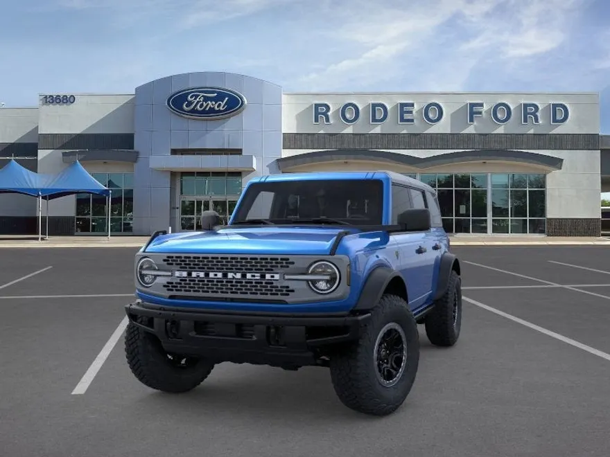 2025 Ford Bronco Badlands photo 1