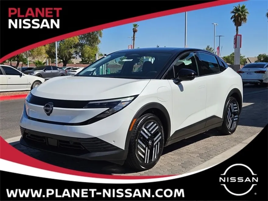 2026 Nissan Leaf SV photo 1