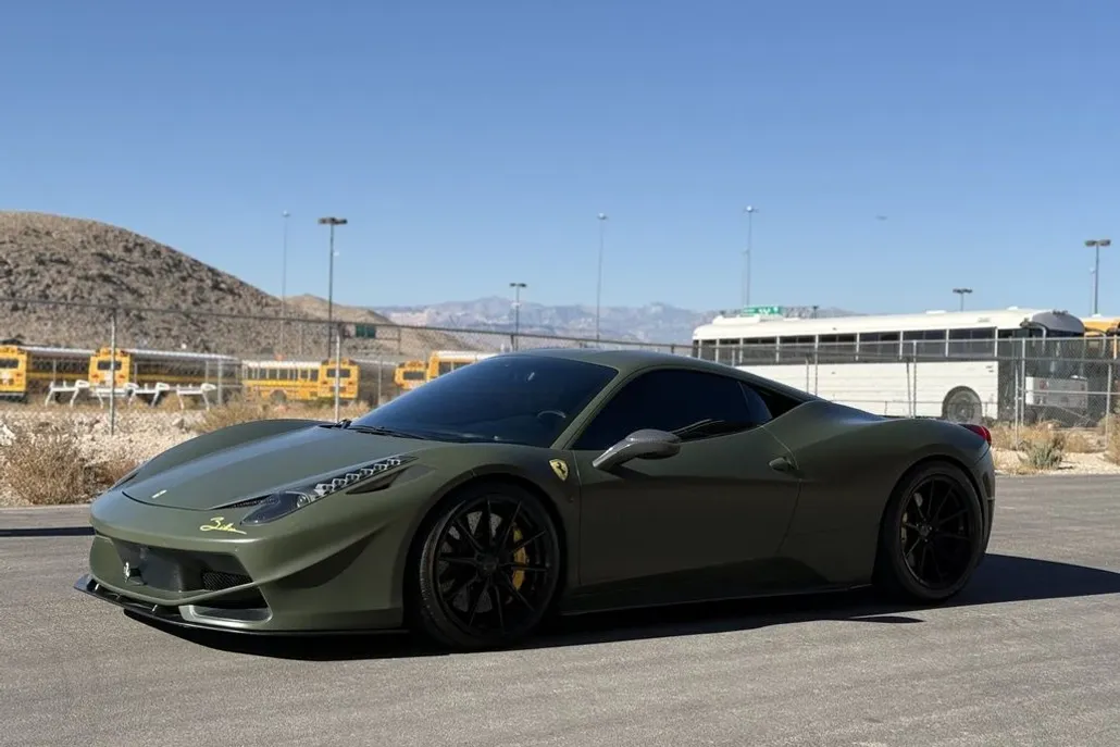 2010 Ferrari 458 Italia photo 1