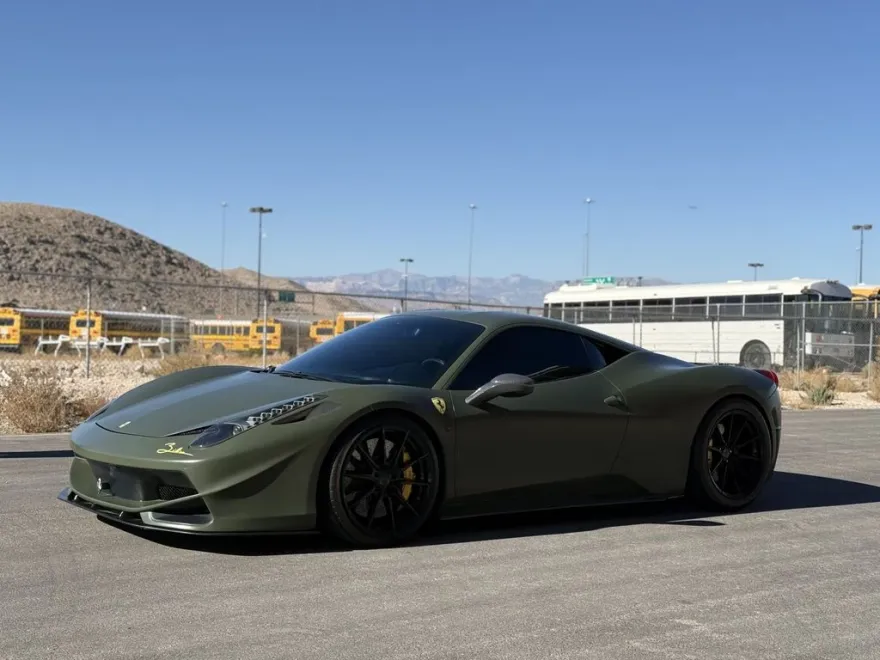 2010 Ferrari 458 Italia photo 1