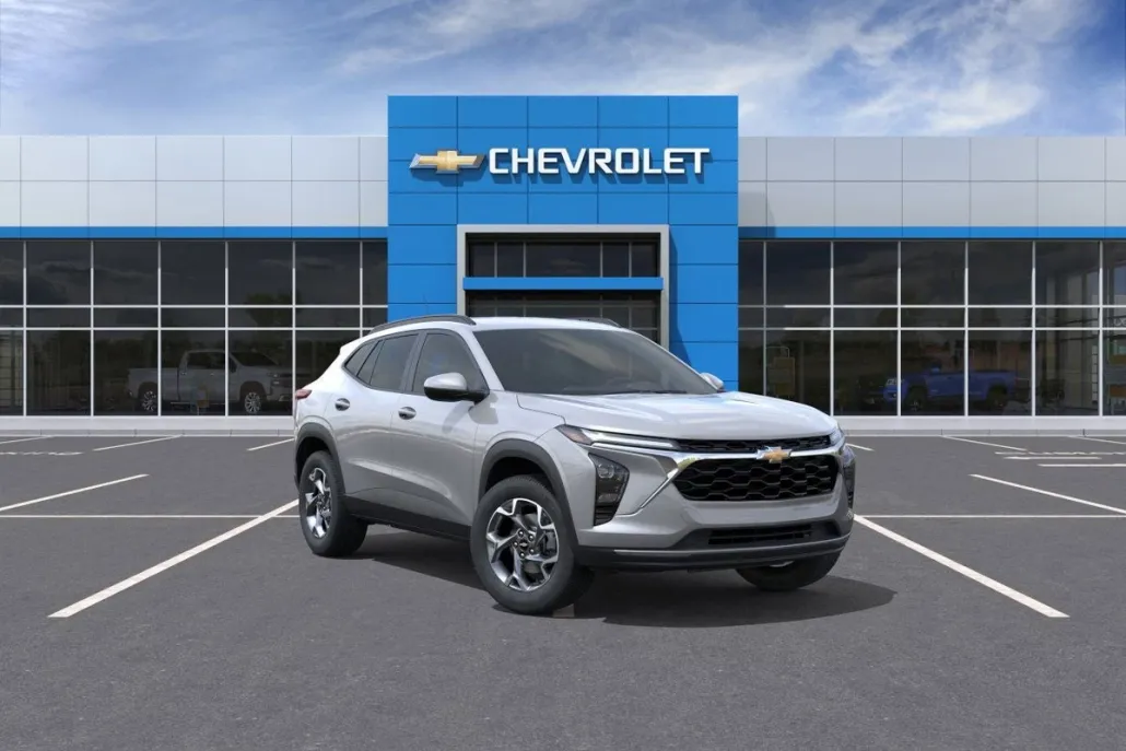 2025 Chevrolet Trax LT photo 1