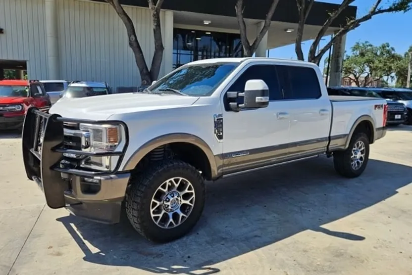 2020 Ford F-250 King Ranch photo 1