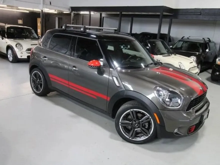 2012 Mini Countryman S photo 1