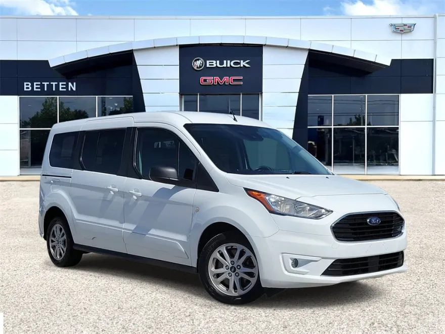 2020 Ford Transit Connect XLT photo 1