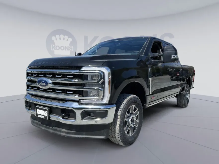 2025 Ford F-250 photo 1