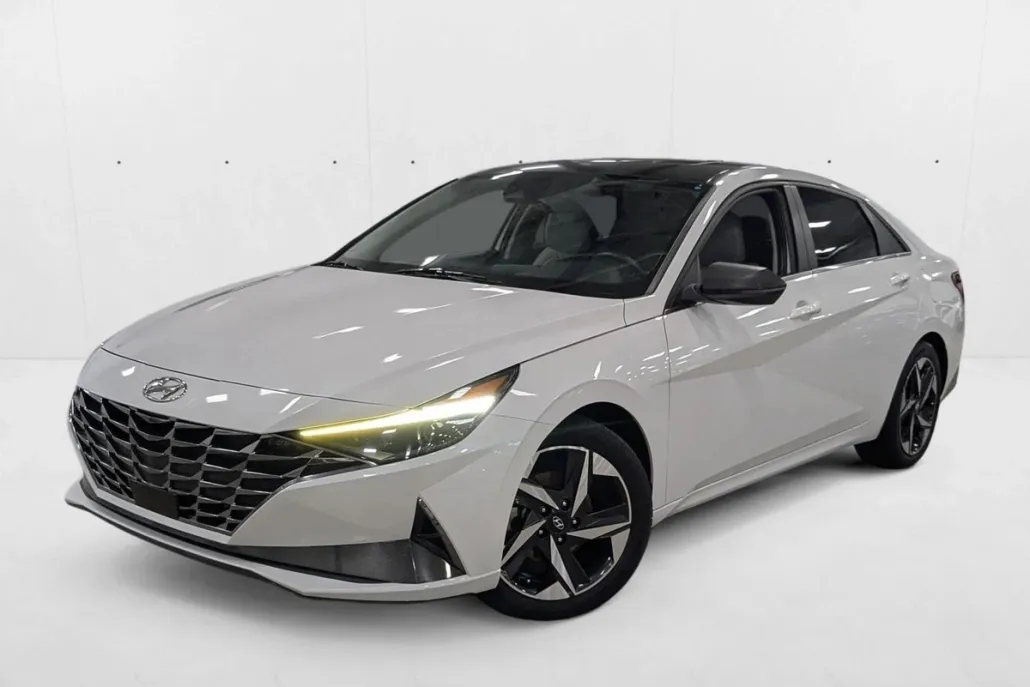 2021 Hyundai Elantra Limited photo 1