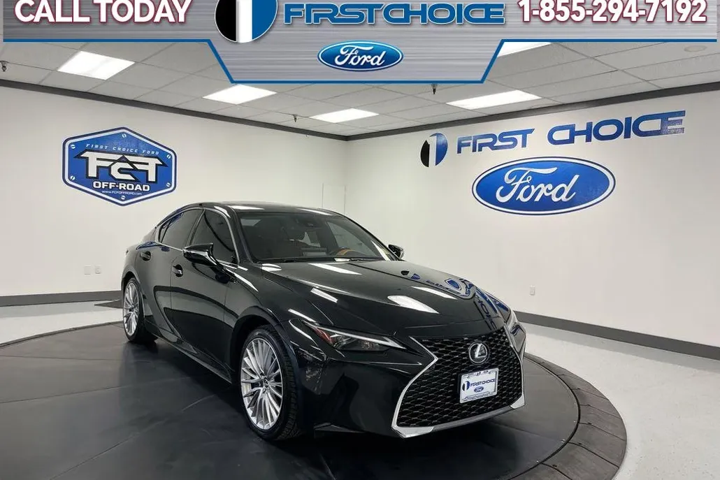 2022 Lexus IS 300 photo 1