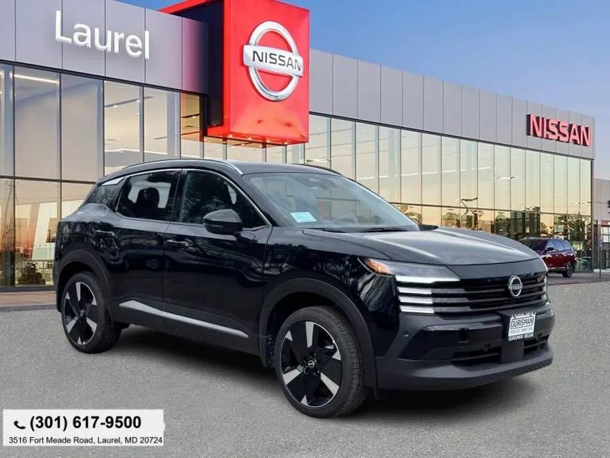 2025 Nissan Kicks SR photo 1