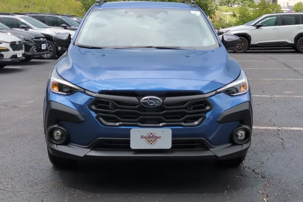 2025 Subaru Crosstrek Premium photo 1