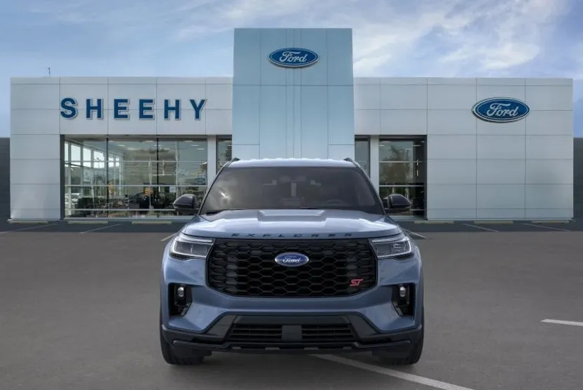 2025 Ford Explorer ST photo 1