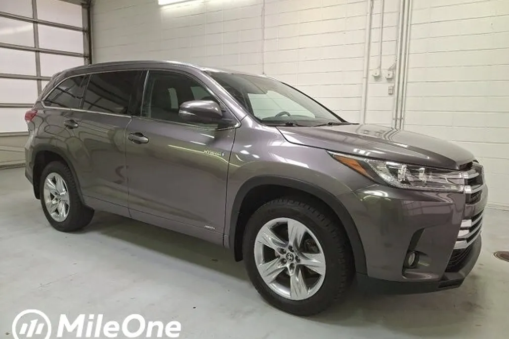 2017 Toyota Highlander Hybrid Limited photo 1