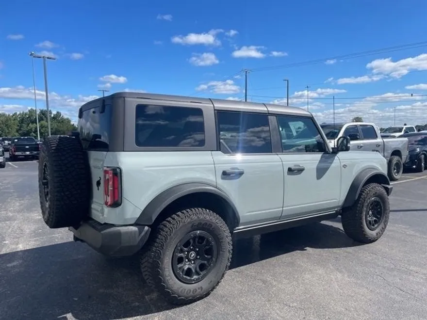 2024 Ford Bronco Wildtrak photo 1