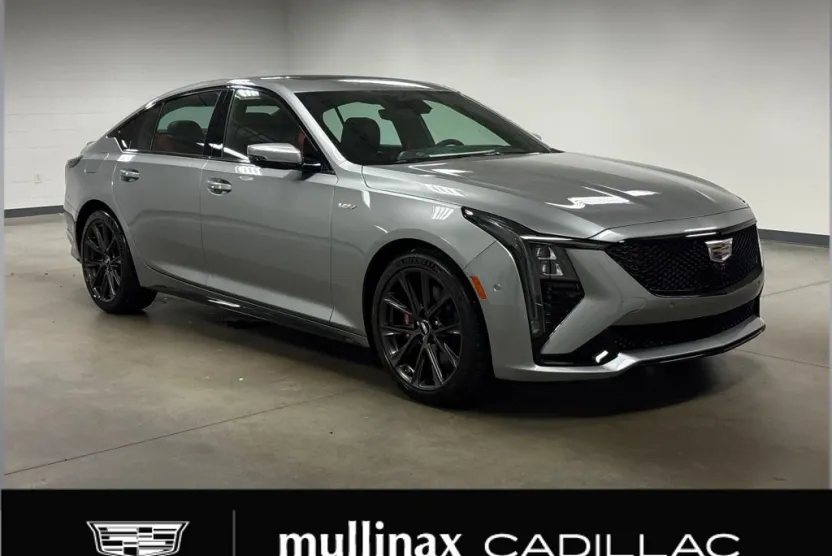 2026 Cadillac CT5 V photo 1