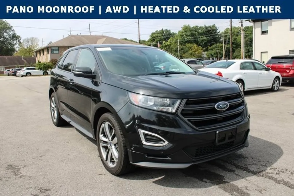 2015 Ford Edge Sport photo 1